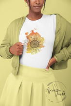 Load image into Gallery viewer, Sunflower Tshirt, Sunflower Tee, Sunflower, Summer Shirt, Sunflower T-Shirt

